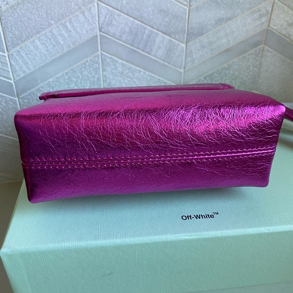 TRADED NWT💗Off-White Binder Clip Crossbody - Picture 9 of 11